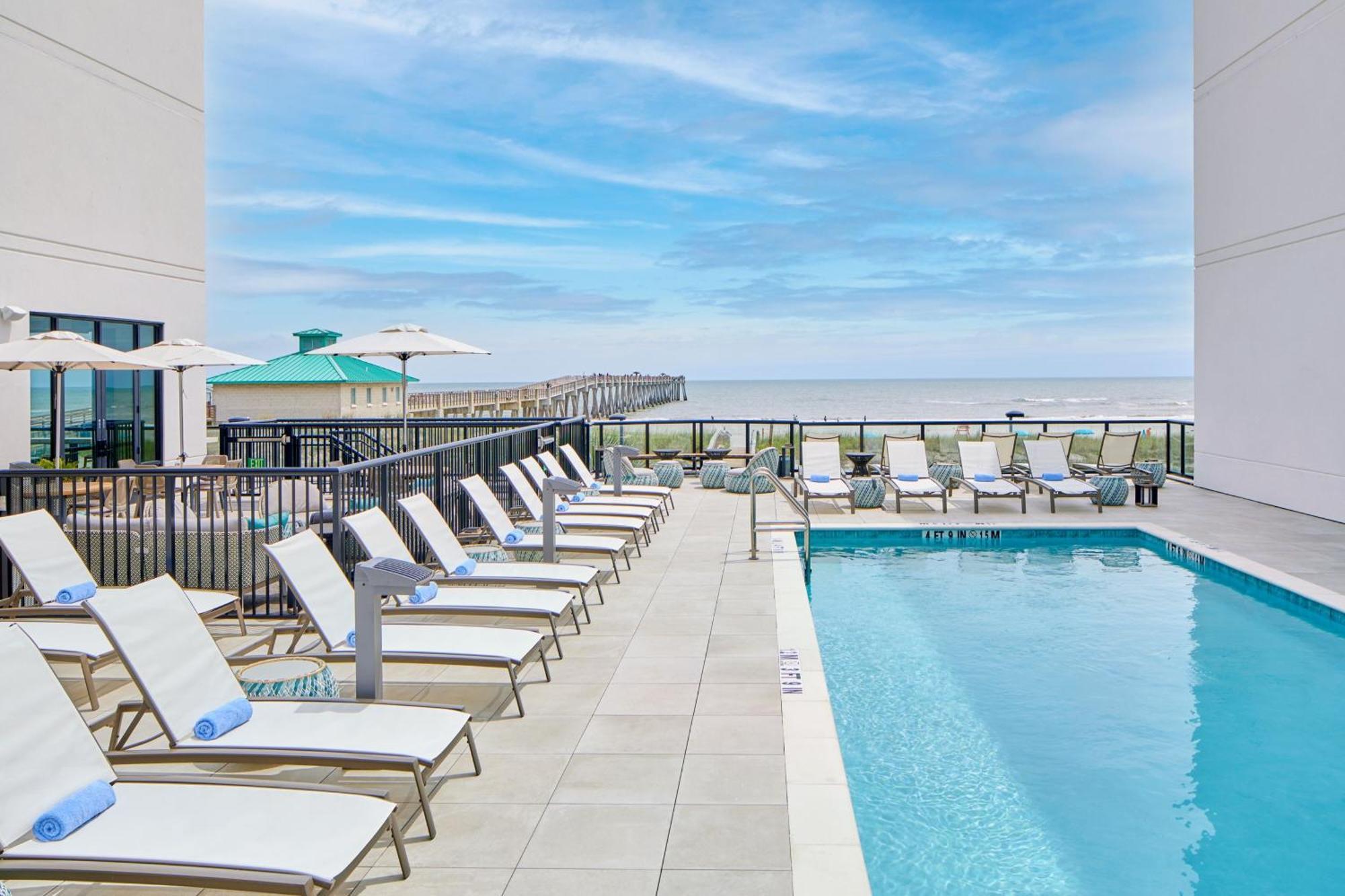 Springhill Suites By Marriott Jacksonville Beach Oceanfront Exterior foto
