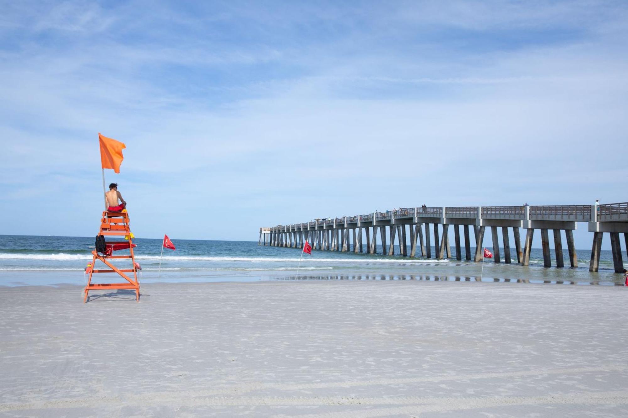 Springhill Suites By Marriott Jacksonville Beach Oceanfront Exterior foto