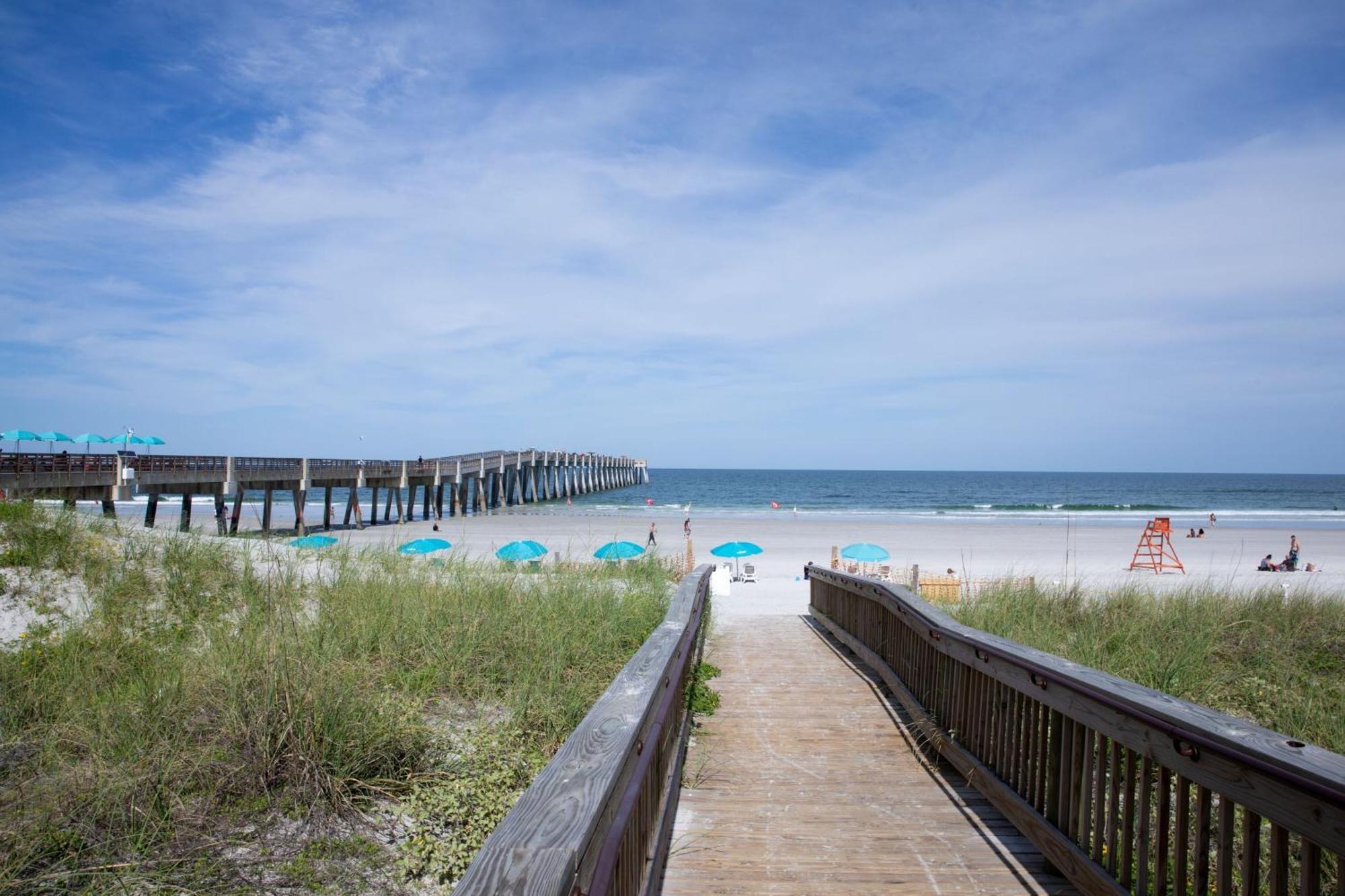 Springhill Suites By Marriott Jacksonville Beach Oceanfront Exterior foto